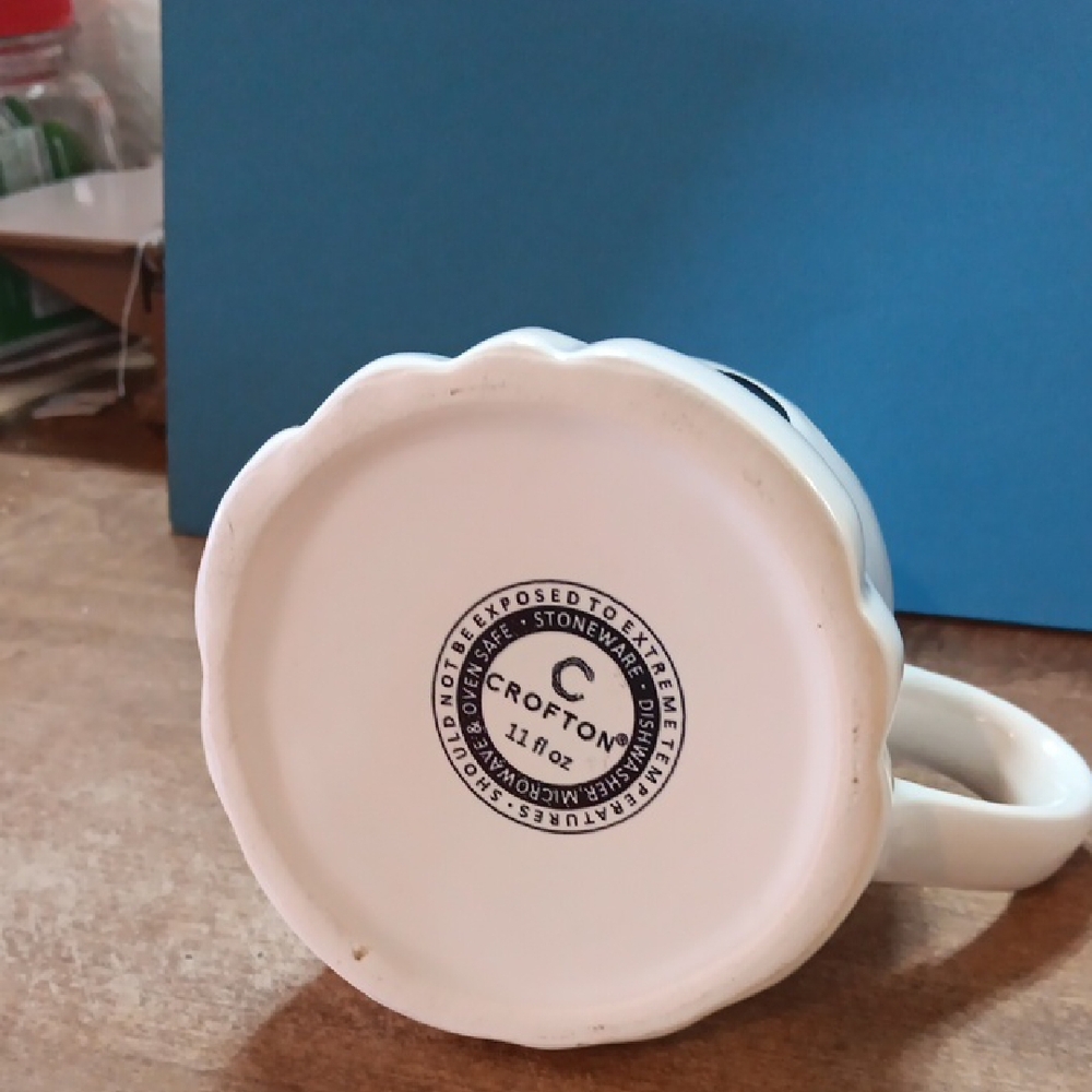 White and Black Ghost Mug for Dining - Picture 2 of 7
